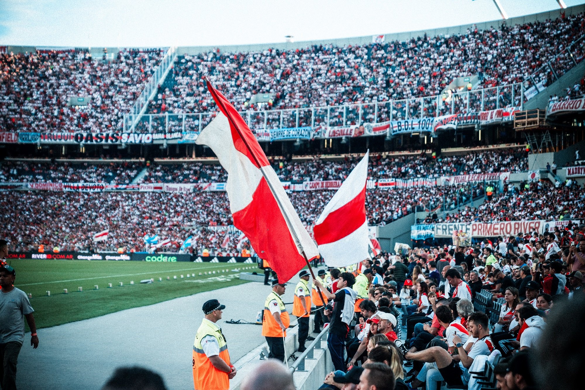 Independiente Rivadavia vs River Plate: Pronósticos de bplay