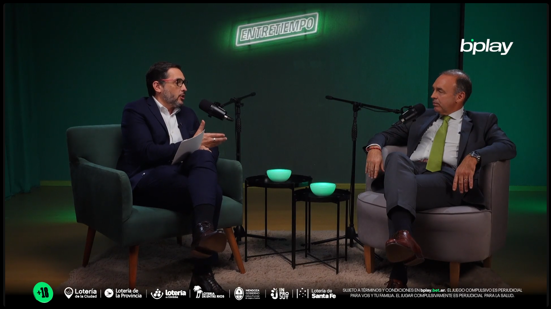 ¿Cómo funcionan por dentro las apuestas ilegales? Influencers y cajeros